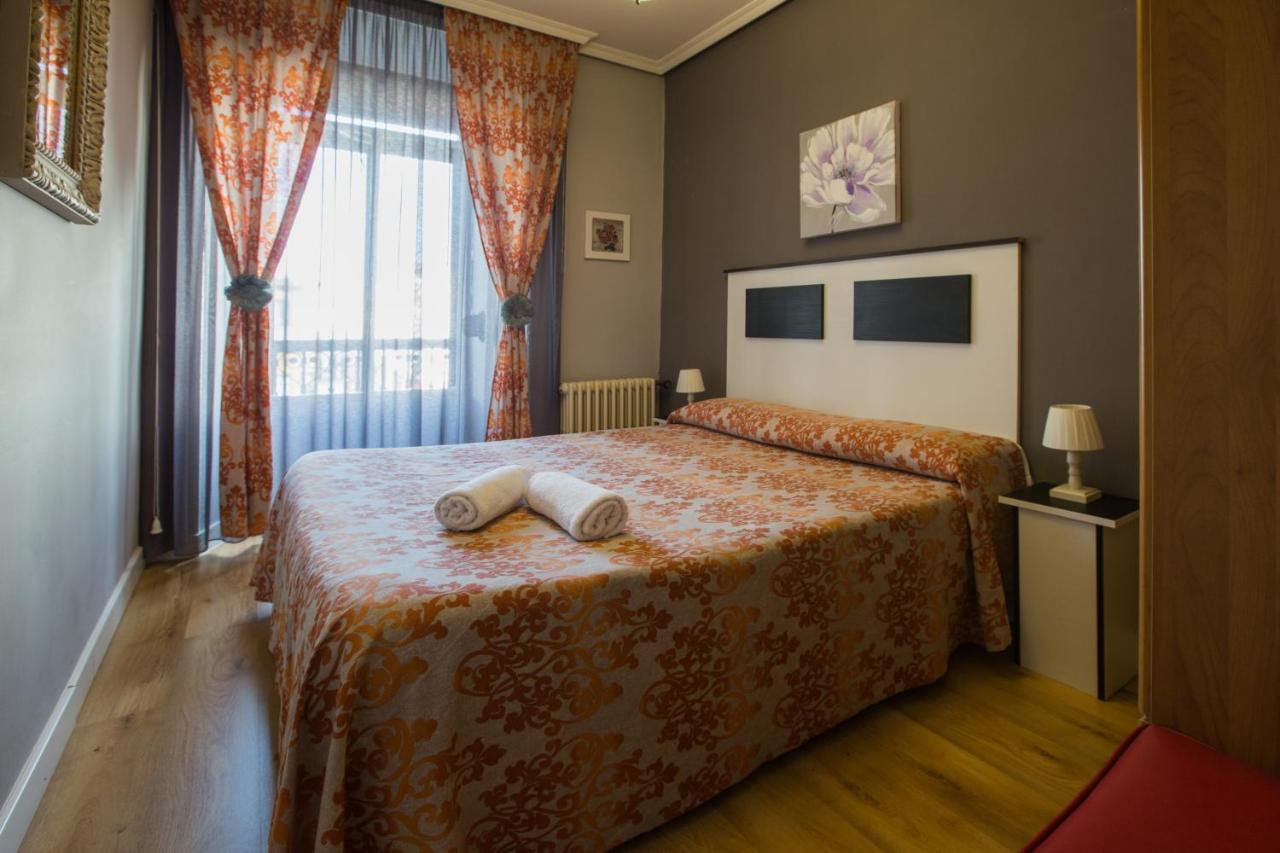 Villa Vivenda turistica La Catedral Ávila Esterno foto